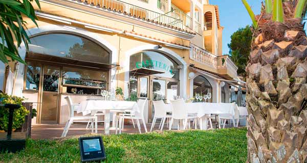 Aparthotel Ona Cala Pi
