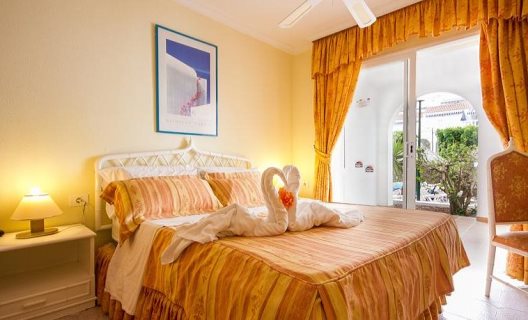 Aparthotel Ona Los Claveles
