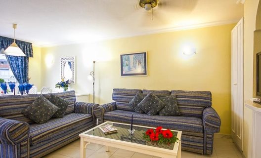 Aparthotel Ona Los Claveles