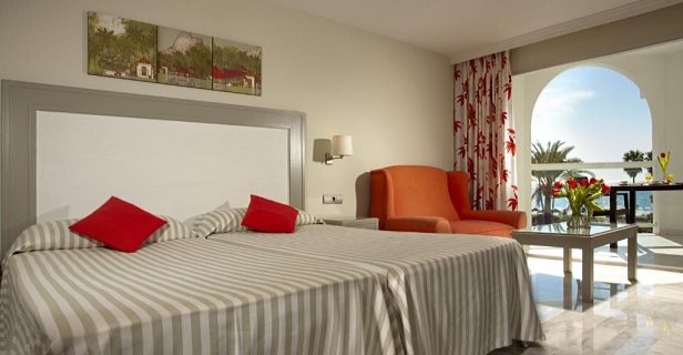 Aparthotel Ona Marinas De Nerja Spa