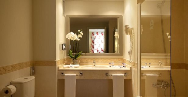 Aparthotel Ona Marinas De Nerja Spa