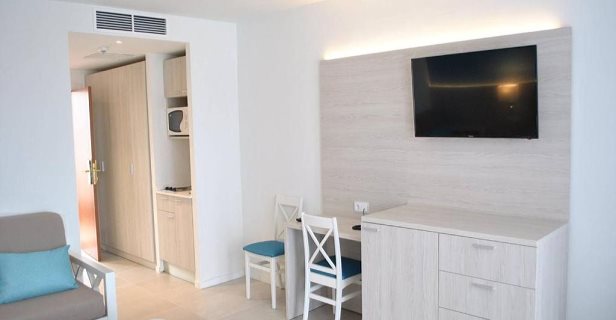 Aparthotel Paguera Beach