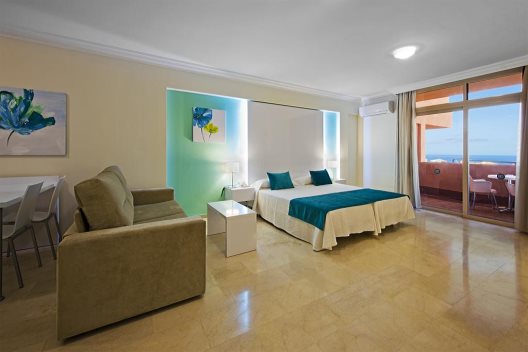Aparthotel Panoramica Heights