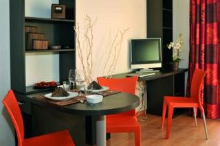 Aparthotel Park & Suites Confort Carquefou