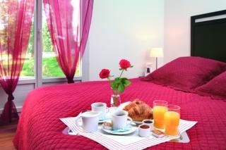 Aparthotel Park & Suites Vilage Saint Simon