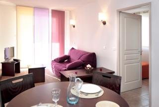 Aparthotel Park & Suites Village Six Fours Les Plages