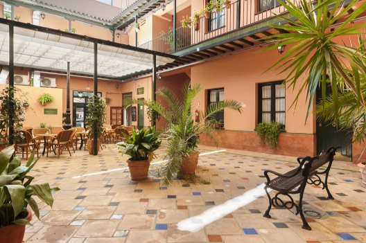 Aparthotel Patio De La Cartuja