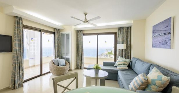 Aparthotel Pearly Grey Ocean Club