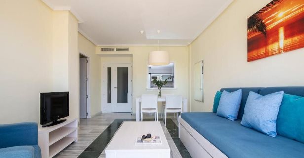 Aparthotel Pierre Vacances Roquetas De Mar