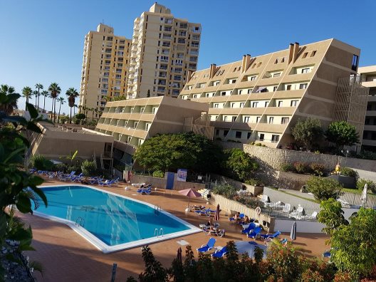 Aparthotel Playa Azul