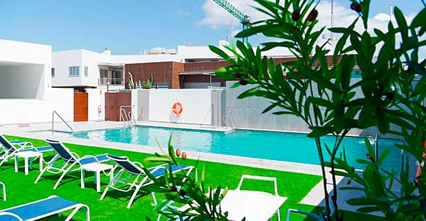 Aparthotel Playa De La Plata