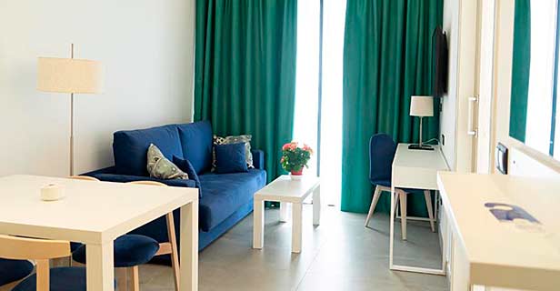 Aparthotel Playa De La Plata