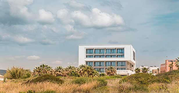 Aparthotel Playa De La Plata