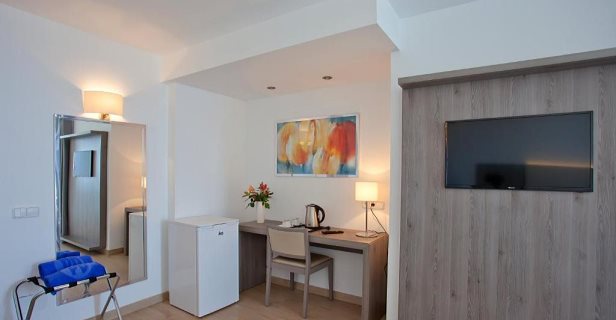 Aparthotel Playa Dorada