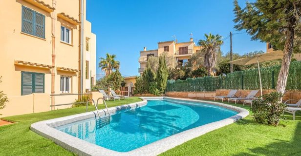 Aparthotel Playa Ferrera