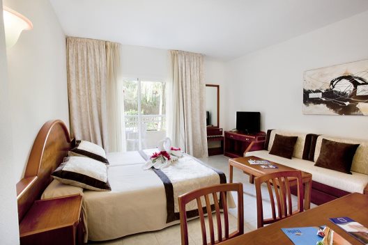Aparthotel Playa Mar And Spa
