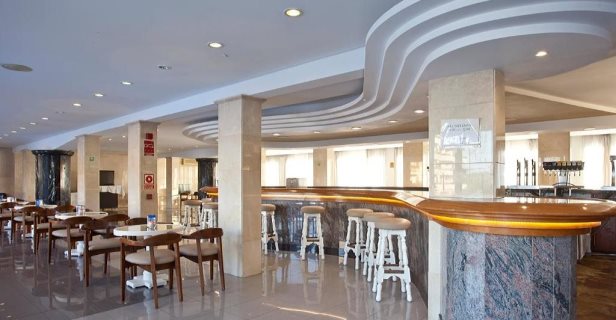 Aparthotel Playamar