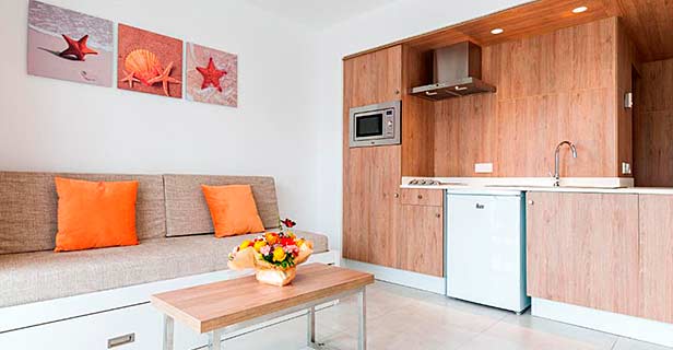 Aparthotel Playas Cas Saboners