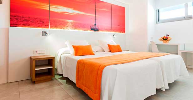 Aparthotel Playas Cas Saboners