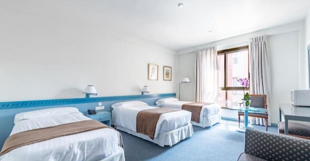 Aparthotel Plaza De España