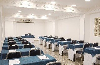 Aparthotel Plaza Inn Paineras