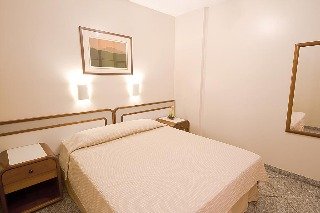 Aparthotel Plaza Inn Paineras