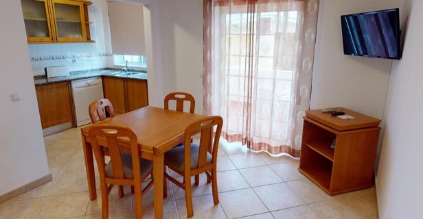 Aparthotel Praia Da Lota Resort