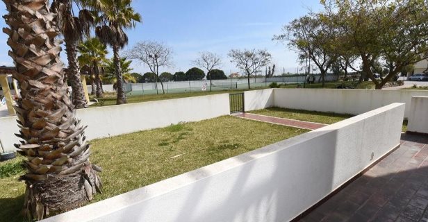 Aparthotel Praia Da Lota Resort