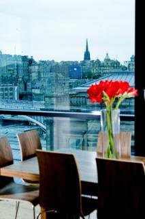 Aparthotel Princes Street Suites