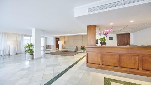 Aparthotel Prinsotel Alba