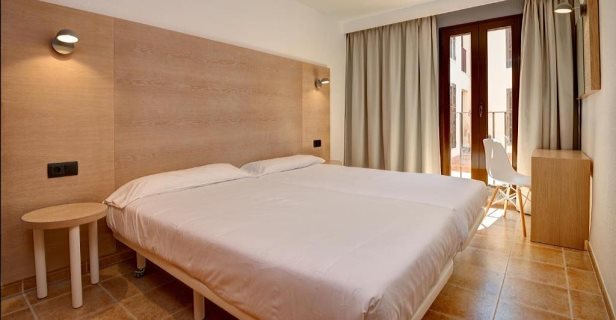 Aparthotel Protur Floriana Resort