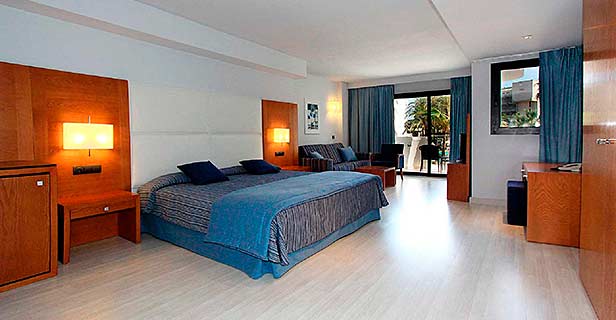 Aparthotel Protur Palmeras Playa