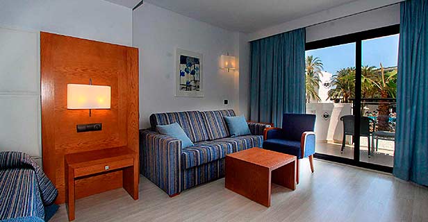Aparthotel Protur Palmeras Playa