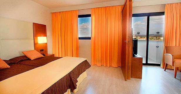 Aparthotel Protur Palmeras Playa