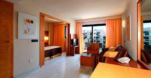 Aparthotel Protur Palmeras Playa