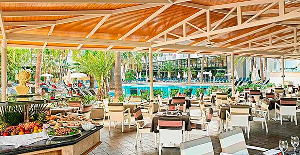 Aparthotel Protur Palmeras Playa