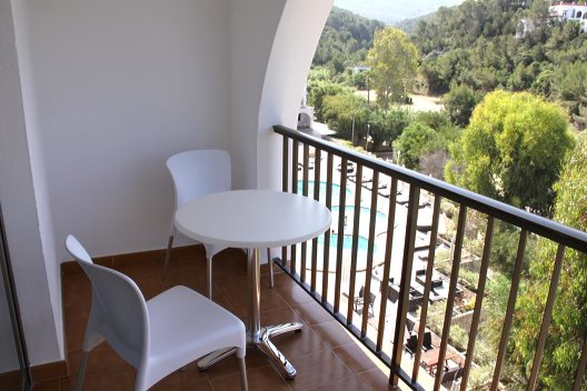 Aparthotel Puerto Cala Vadella