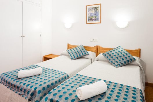 Aparthotel Puerto Cala Vadella