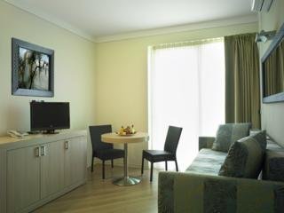 Aparthotel Ramada Lake Garda