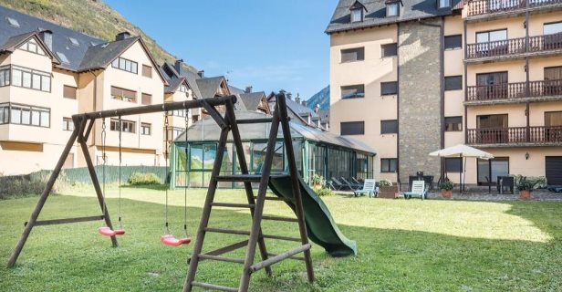 Aparthotel Refugi D'aran