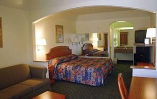 Aparthotel Regency Suites Intercontinental Airport