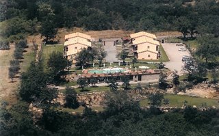 Aparthotel Relais Villaggio Le Querce