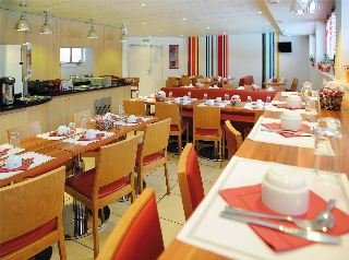 Aparthotel Residhome Bures La Guyonnerie