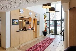 Aparthotel Residhome Bures La Guyonnerie
