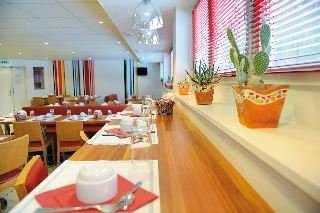 Aparthotel Residhome Bures La Guyonnerie