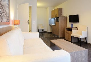 Aparthotel Residhome Paris-guyancourt
