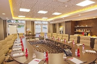 Aparthotel Residhome Roissy Park