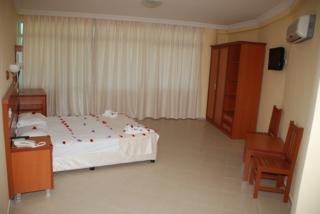 Aparthotel Riviera Guler Resort
