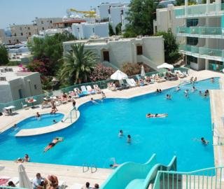 Aparthotel Riviera Guler Resort
