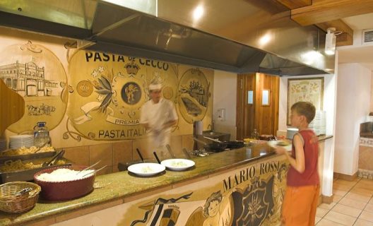 Aparthotel Royal Son Bou Family Club